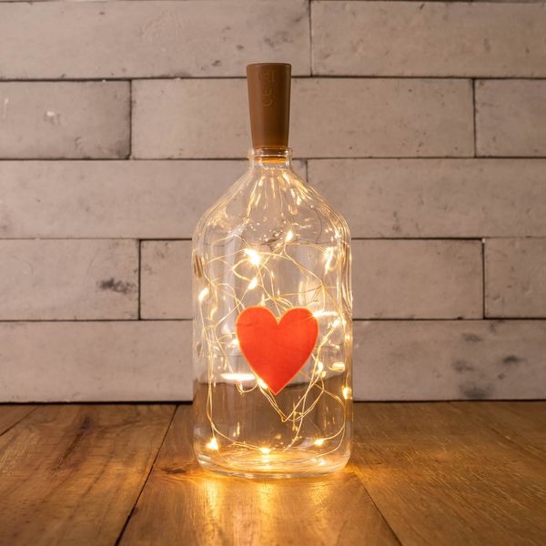 Garrafa-Decorada-Coracao-Vermelho-Led-Branco-Quente--amarelo-